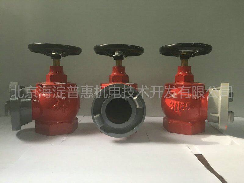 室內消火栓的位置設置，應符合哪些規定